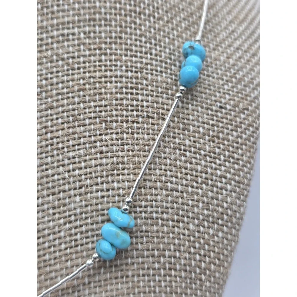 Genuine Turquoise Chips Liquid Silver 925 Necklace 18